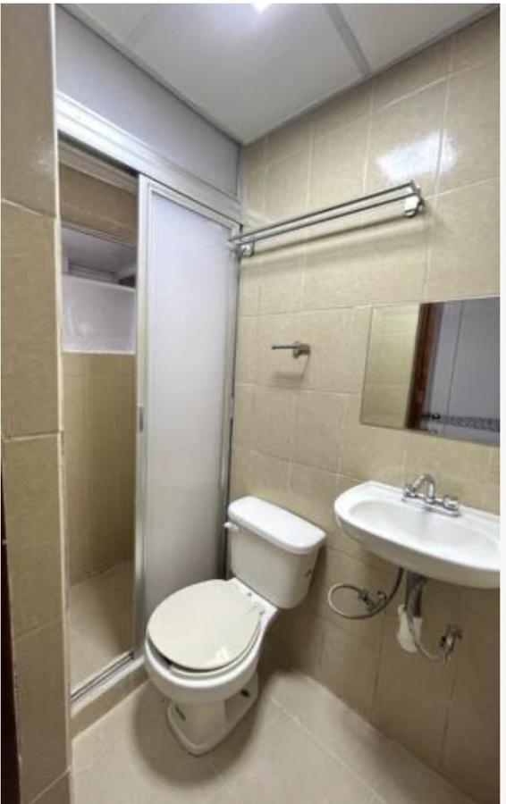 Habitacion Economica Y Pequena Con Bano Privado Cerca Del Centro Historico Мехико Экстерьер фото